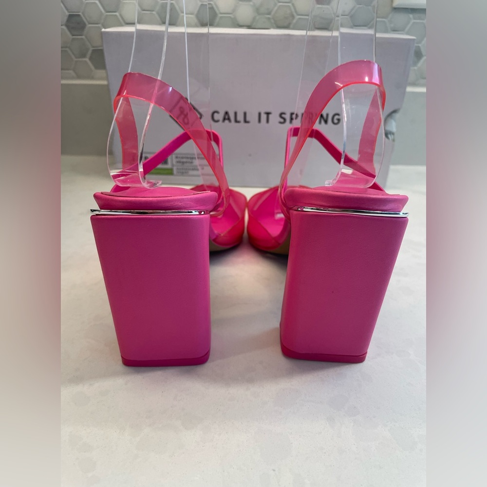 Call it Spring Barbie Hot Pink Slingback‎ 3 inch Block Pump Heel Women's 7 - Picture 4 of 11